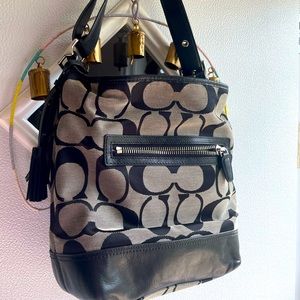 Coach bag-excellent condition